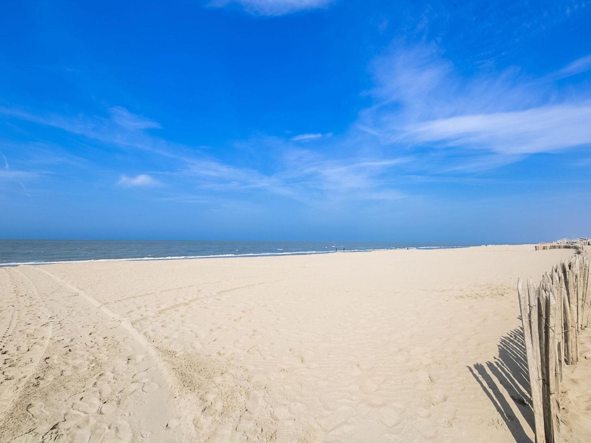 Apartment With Sea View And Parking In Katwijk Aan Zee Esterno foto