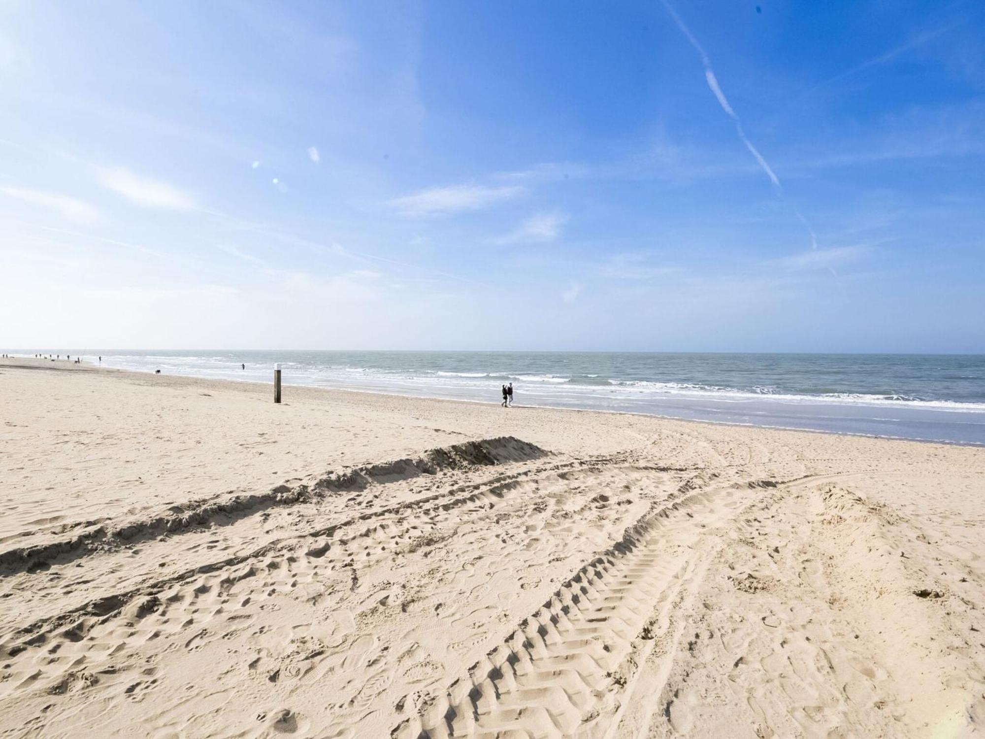 Apartment With Sea View And Parking In Katwijk Aan Zee Esterno foto